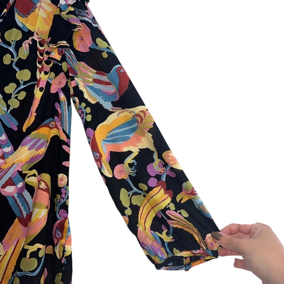 NEW NWOT Banjanan Elise Blouse In Jet Tropical Print - Picture 4 of 10